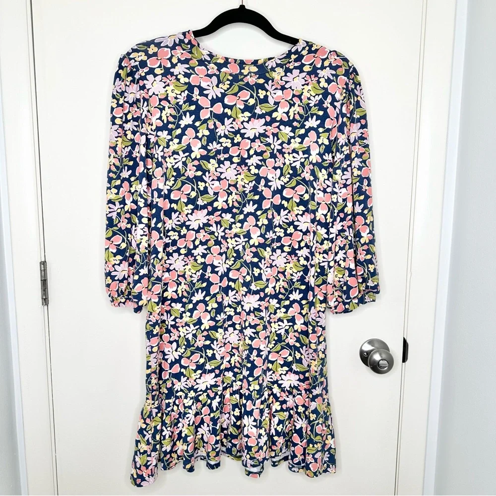Amour Vert Penny Reverie Knit Dress in Mojave Floral - Picture 2 of 9
